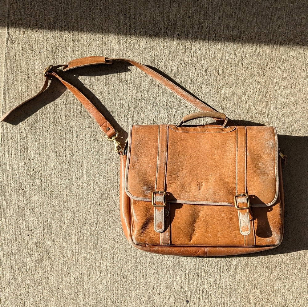 Frye flap briefcase messenger laptop bag